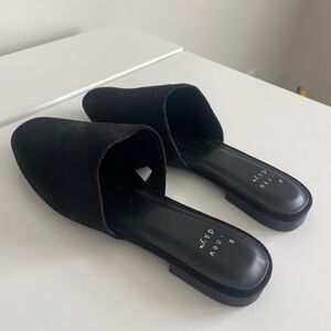 Black Women's Slip-On Shoes
